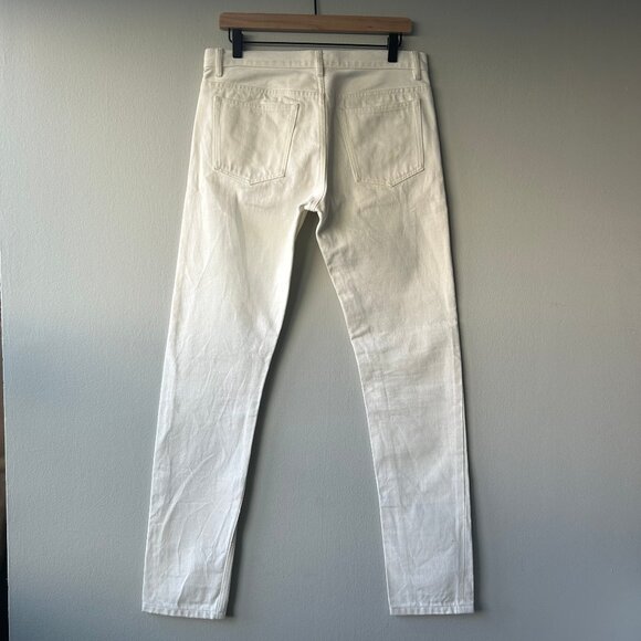 APC Jeans Petit New Standard White Denim Size 31 Women’s Straight Leg - Picture 2 of 8